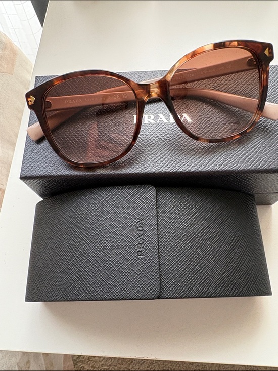 Prada Accessories - Prada Tortoiseshell Frame Sunglasses with Brown Lenses